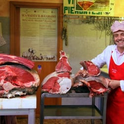 Macelleria Motta - Ecco come lavorano qui !!!
