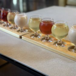 19 Acres Cider Co. - Flights of ciders