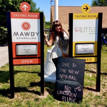 Mawby Sparkling Wine - Wineries Near Me - Suttons Bay, Michigan Mawby Sparkling Wine - Wineries Near Me - Suttons Bay, Michigan