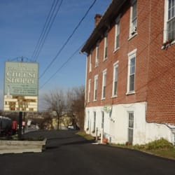 Town Clock Cheese Shoppe