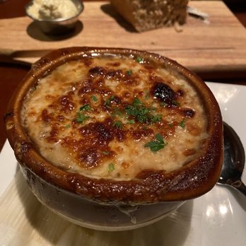 Highland Tap - French onion soup. My favorite thing to get here. It's very filling. - Steakhouses Near Me - Atlanta, Georgia Highland Tap - French onion soup. My favorite thing to get here. It's very filling. - Steakhouses Near Me - Atlanta, Georgia