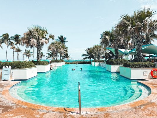 Caribe Hilton by null