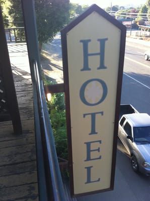 The Boonville Hotel and Restaurant by null