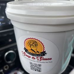 West Valley Soup & Sauce - 1/2 gallon chicken escarole