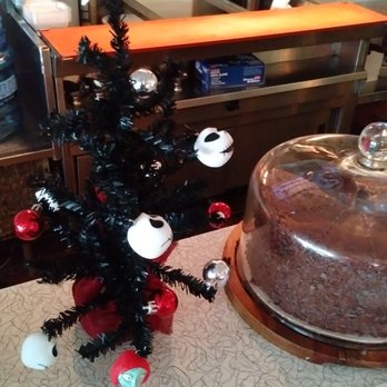 Howley's Restaurant - Spooky decorations and cake - Diners Near Me - West Palm Beach, Florida