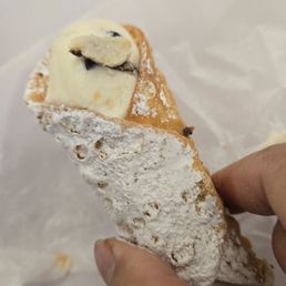 Classic Cannoli