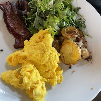 Hungry Goat Scratch Kitchen & Wine Bar - GOAT Breakfast - Wine Bars Near Me - Morrison, Colorado Hungry Goat Scratch Kitchen & Wine Bar - GOAT Breakfast - Wine Bars Near Me - Morrison, Colorado