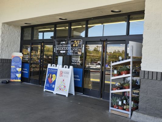 Albertsons by null