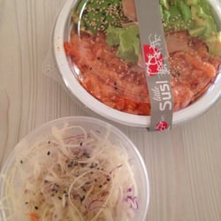 Little Sushi - Salade de choux+ chirashi saumon spicy