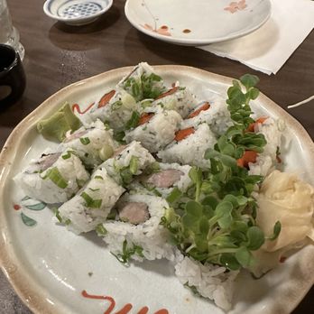 Maneki - TOP: SASSY SALMON ROLL BOTTOM: YELLOWTAIL ROLL - Japanese Near Me - Seattle, Washington Maneki - TOP: SASSY SALMON ROLL BOTTOM: YELLOWTAIL ROLL - Japanese Near Me - Seattle, Washington