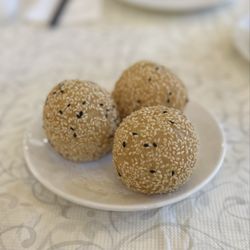 Superstar Dim Sum and Seafood restaurant - 8. Sesame Balls