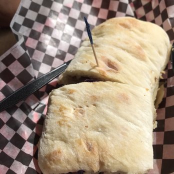 Archtop Cafe - Chicken sandwich - Cafes Near Me - Mississauga, Ontario