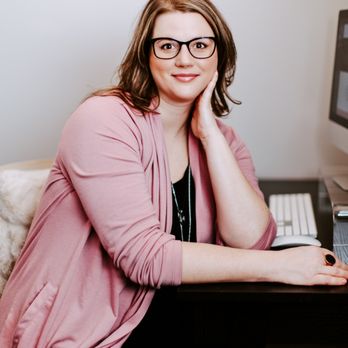 Emily Elizabeth Skincare Studio - Emily Elizabeth
Owner / Master Aesthetician - Day Spas Near Me - Spokane, Washington Emily Elizabeth Skincare Studio - Emily Elizabeth
Owner / Master Aesthetician - Day Spas Near Me - Spokane, Washington