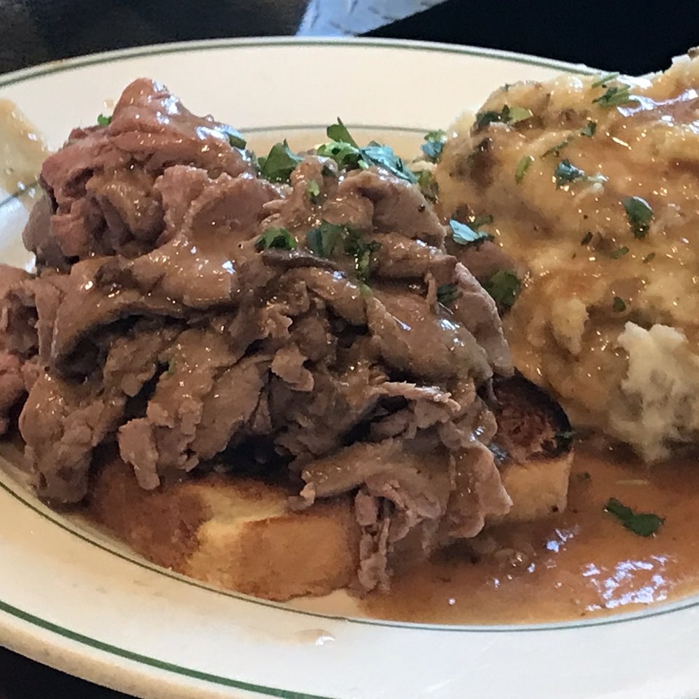 The Yelling Goat - Roast Beef Dinner - Bars Near Me - Lancaster, New York