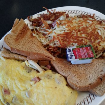 Waffle House - Triple omelet and triple hash browns. Both are suppose to have the same ingredient- forgot the cheese and myshrooms in the hashbrowns - Diners Near Me - Jeffersonville, Indiana Waffle House - Triple omelet and triple hash browns. Both are suppose to have the same ingredient- forgot the cheese and myshrooms in the hashbrowns - Diners Near Me - Jeffersonville, Indiana