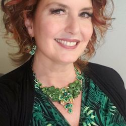 Lush&Lashes - Full lashes help hide my hooded eye lids