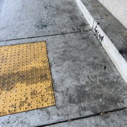 Circle K - Stained sidewalk
