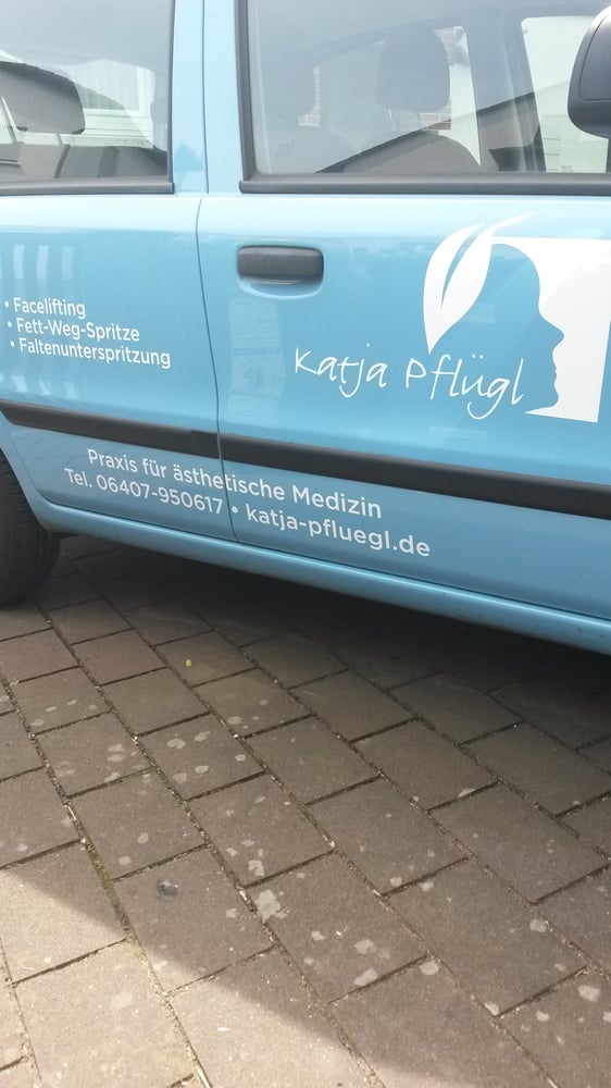 Katja Pflügl Logo