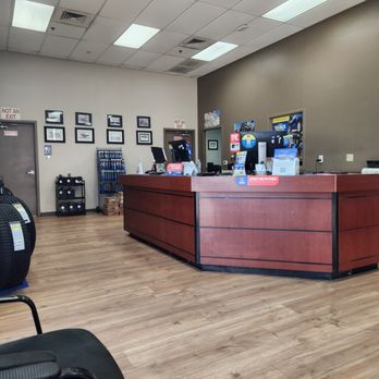 Goodyear Auto Service - Front Desk - Auto Repair Near Me - Litchfield Park, Arizona Goodyear Auto Service - Front Desk - Auto Repair Near Me - Litchfield Park, Arizona