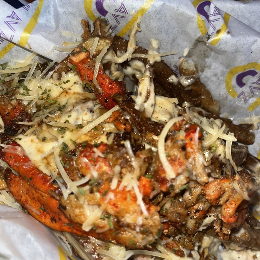 Phlavz - Lobster Friez - Sports Bars Near Me - Chicago, Illinois