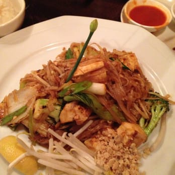 Splash of Thai - Veg pad thai w/ tofu - Thai Near Me - Westfield, New Jersey Splash of Thai - Veg pad thai w/ tofu - Thai Near Me - Westfield, New Jersey