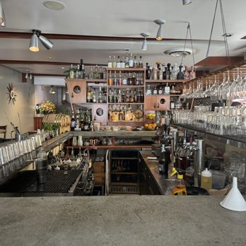 Union On Yale - View of bar- front - New American Near Me - Claremont, California Union On Yale - View of bar- front - New American Near Me - Claremont, California