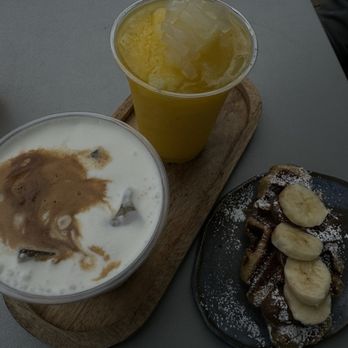 Cloud9 Coffee - Cloudy, Mango Slush, Nutella Banana Croffle - Coffee & Tea Near Me - Palo Alto, California