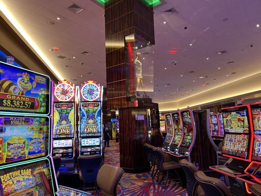 Hard Rock Casino Rockford by null