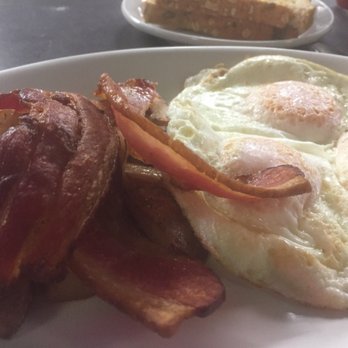 The Templeton - Breakfast & Brunch Near Me - Vancouver, British Columbia