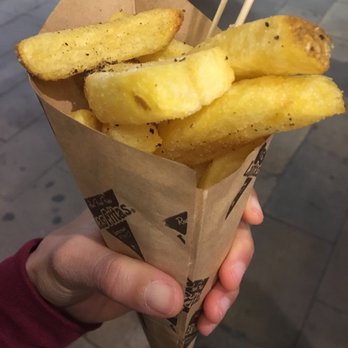 Las Fritas - Small €2.50 - Fast Food Near Me - Barcelona, B Las Fritas - Small €2.50 - Fast Food Near Me - Barcelona, B