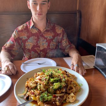 Blossom Kitchen - Spicy Chili Hot Pot! - Chinese Near Me - Tallahassee, Florida