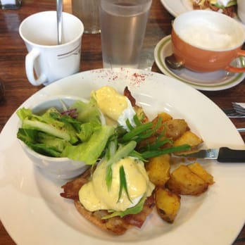 Lady Marmalade - Bacon, avocado, brie Benny - Breakfast & Brunch Near Me - Toronto, Ontario Lady Marmalade - Bacon, avocado, brie Benny - Breakfast & Brunch Near Me - Toronto, Ontario