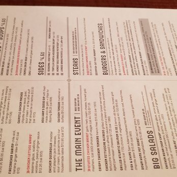 Houlihan's - Bars Near Me - Dubuque, Iowa