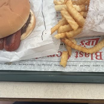 Zip's Drive In - Burgers Near Me - Ritzville, Washington Zip's Drive In - Burgers Near Me - Ritzville, Washington