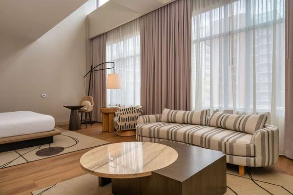 Hilton San Diego Gaslamp Quarter by null