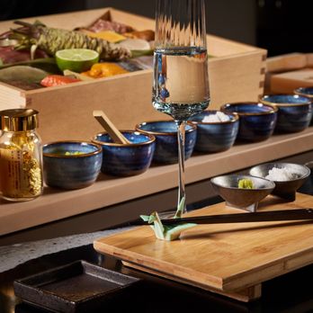 Wren - Cocktail Bars Near Me - Tysons, Virginia Wren - Cocktail Bars Near Me - Tysons, Virginia