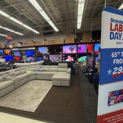 BrandsMart USA