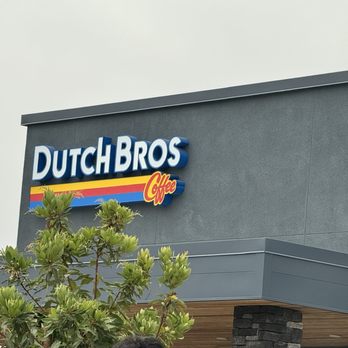 Dutch Bros Coffee - Juice Bars & Smoothies Near Me - Redlands, California