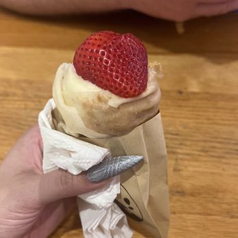 MOSA - Ice Cream & Frozen Yogurt Near Me - Honolulu, Hawaii MOSA - Ice Cream & Frozen Yogurt Near Me - Honolulu, Hawaii