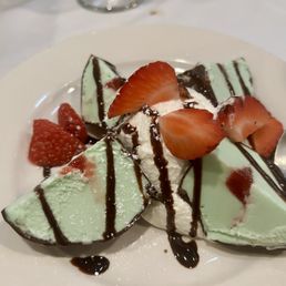 Pistachio Tartufo