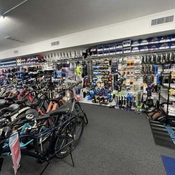 Cycle World Bike - Bikes Near Me - Canoga Park, California