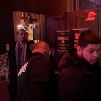 Los Globos - Homophobic security guard getting yelled at to come inside and stop yelling "i'm going to kill you, you f@ggot" - Dance Clubs Near Me - Los Angeles, California Los Globos - Homophobic security guard getting yelled at to come inside and stop yelling "i'm going to kill you, you f@ggot" - Dance Clubs Near Me - Los Angeles, California