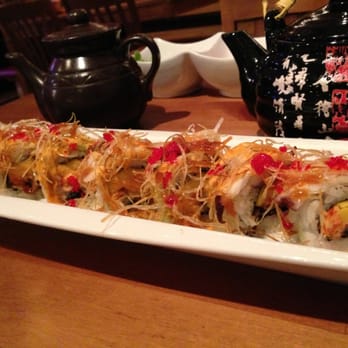 Osaka Mansun Restaurant - The sushi roll. After awhile it was hard to take pictures because I just wanted to eat all this delicious food. - Japanese Near Me - Austin, Texas Osaka Mansun Restaurant - The sushi roll. After awhile it was hard to take pictures because I just wanted to eat all this delicious food. - Japanese Near Me - Austin, Texas
