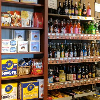Cracker Barrel Old Country Store - Craft Soda. - American Near Me - Perrysburg, Ohio Cracker Barrel Old Country Store - Craft Soda. - American Near Me - Perrysburg, Ohio