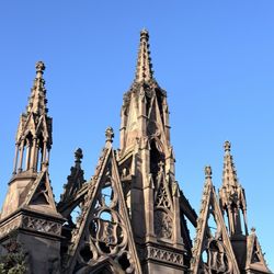 Green-Wood Cemetery - Gothic entrance
