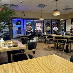 Olivia's Noodle House