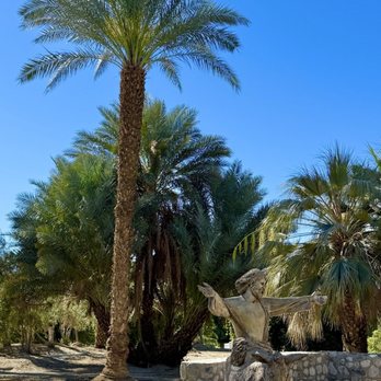 Shields Date Garden - Fruits & Veggies Near Me - Indio, California Shields Date Garden - Fruits & Veggies Near Me - Indio, California