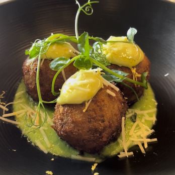 et al. - short rib arancini - Breakfast & Brunch Near Me - Honolulu, Hawaii et al. - short rib arancini - Breakfast & Brunch Near Me - Honolulu, Hawaii