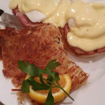 Tweet - Eggs Benedict and hash browns - New American Near Me - Chicago, Illinois Tweet - Eggs Benedict and hash browns - New American Near Me - Chicago, Illinois