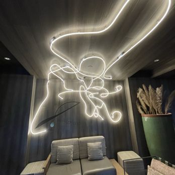 Knife & Spoon - Art - Seafood Near Me - Orlando, Florida